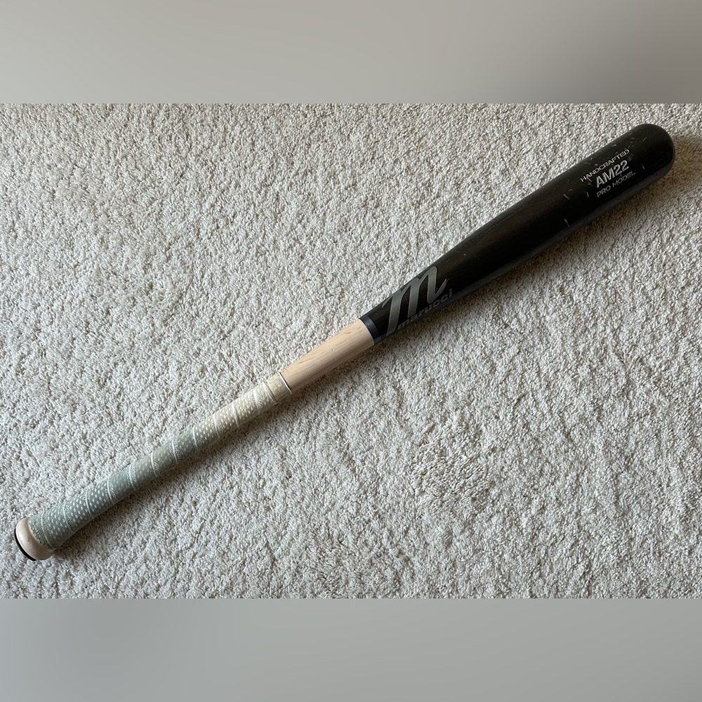 Marucci AM22 Pro Model 33 x 30 Wood Baseball Bat